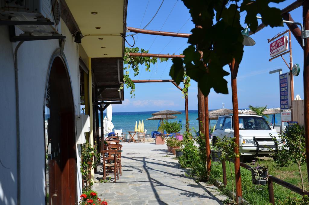 Chrisi Akti Hotel Skala Potamia  Buitenkant foto