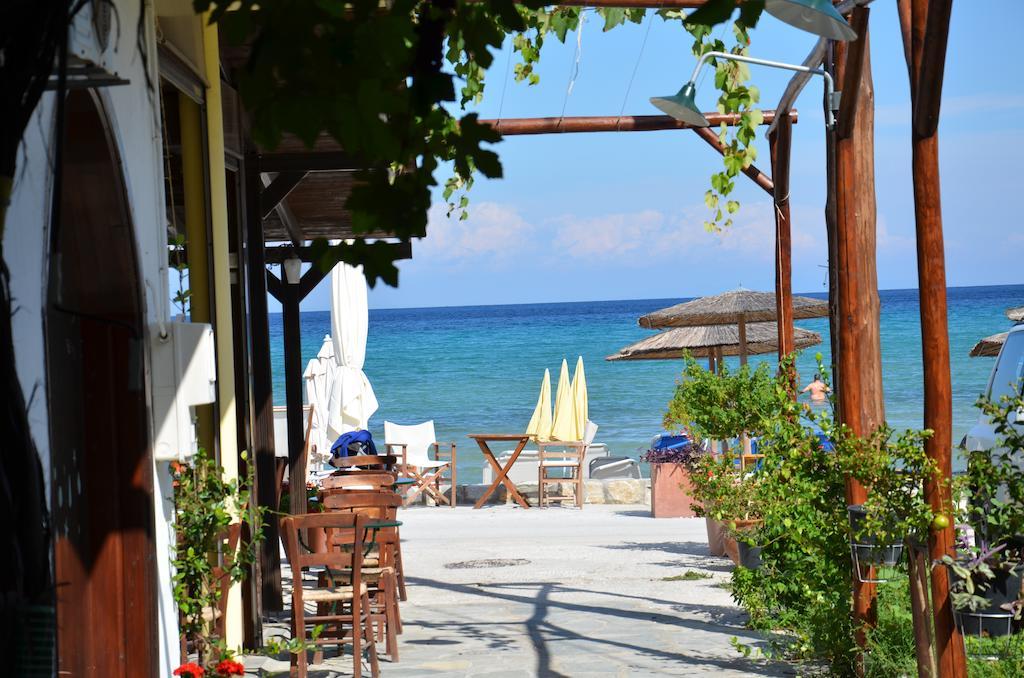 Chrisi Akti Hotel Skala Potamia  Buitenkant foto